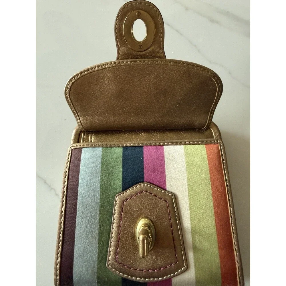 Coach authentic legacy